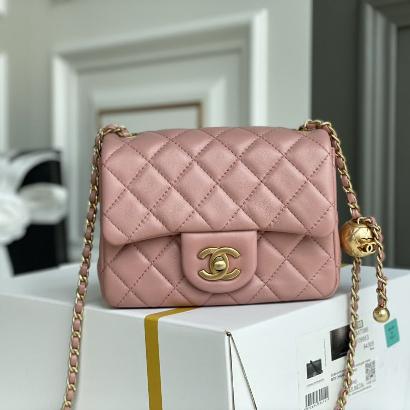 Chanel Round Bags - Click Image to Close